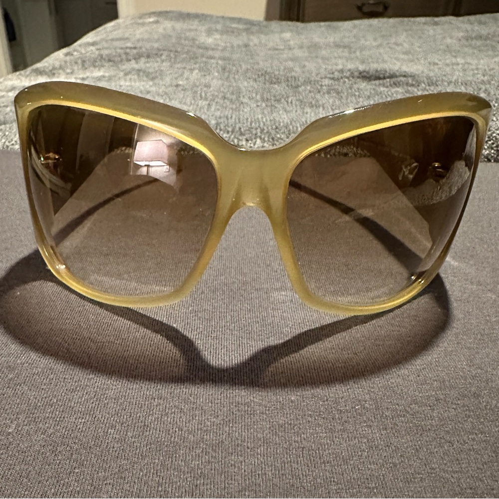 Authentic Gucci Neutrals, Pattern Print Shield Gr… - image 2